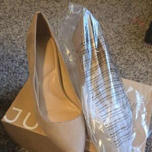 Just Fab Elegant Tan Women's Pumps